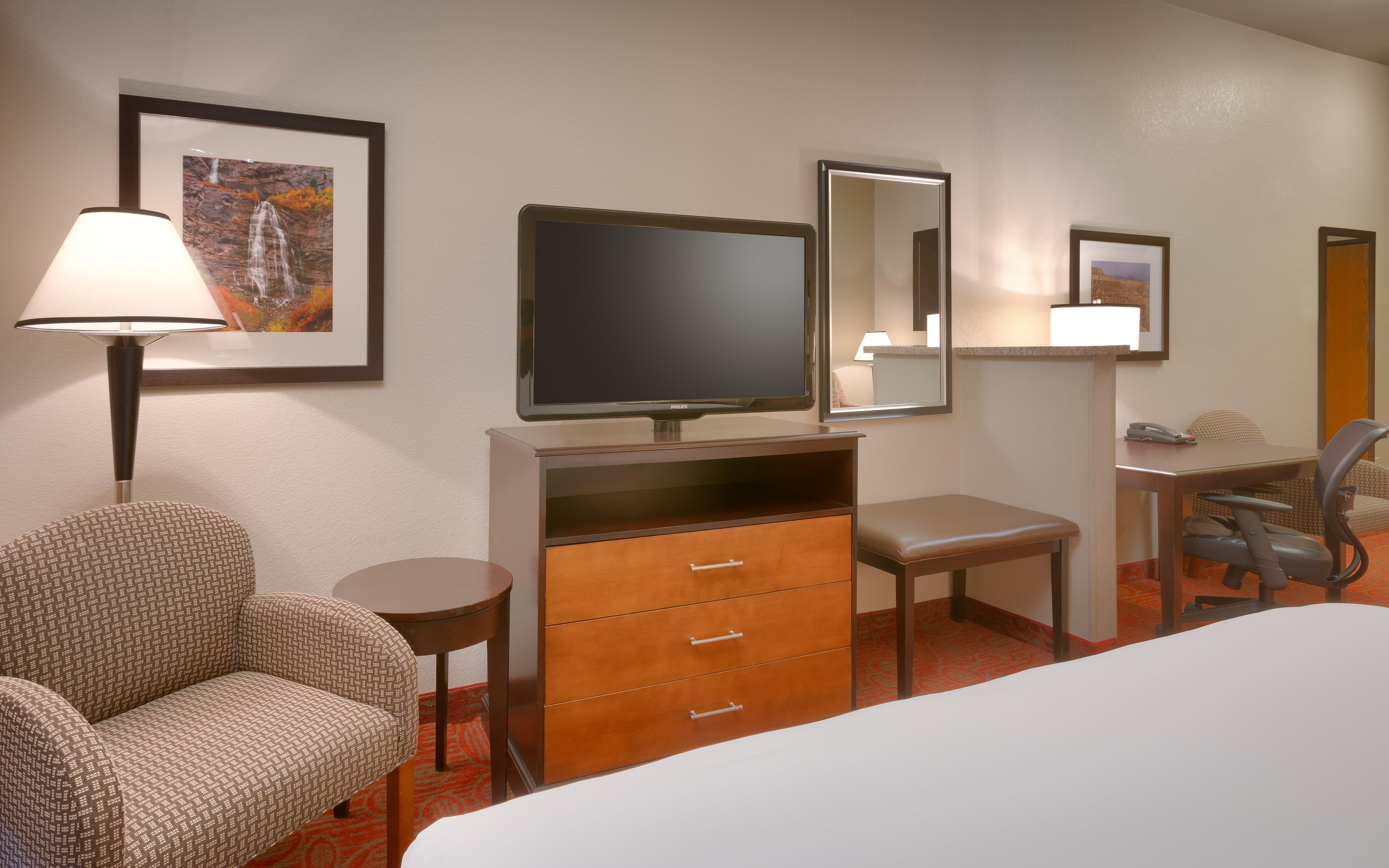 Holiday Inn Express & Suites Orem-North Provo אורם מראה חיצוני תמונה