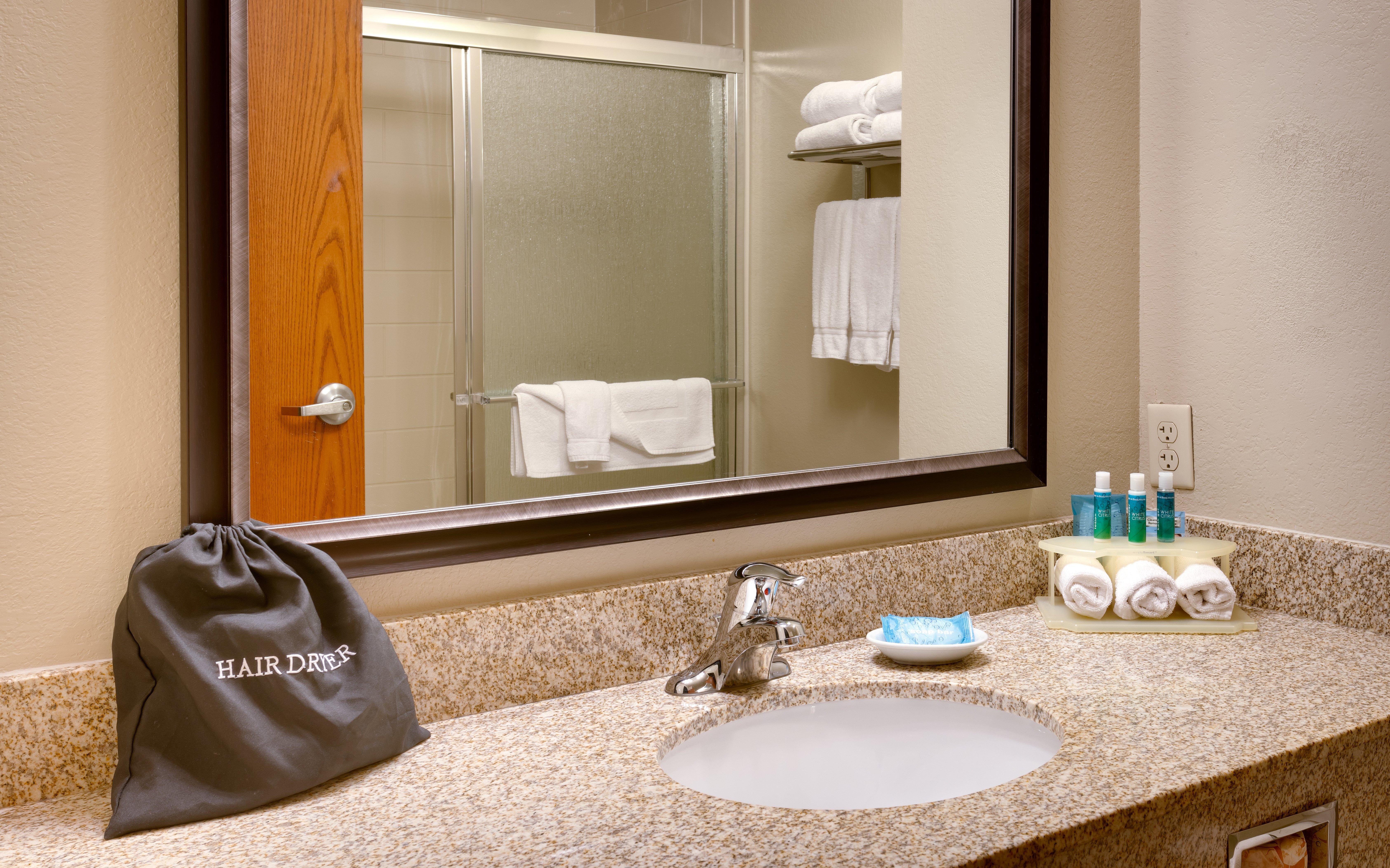 Holiday Inn Express & Suites Orem-North Provo אורם מראה חיצוני תמונה