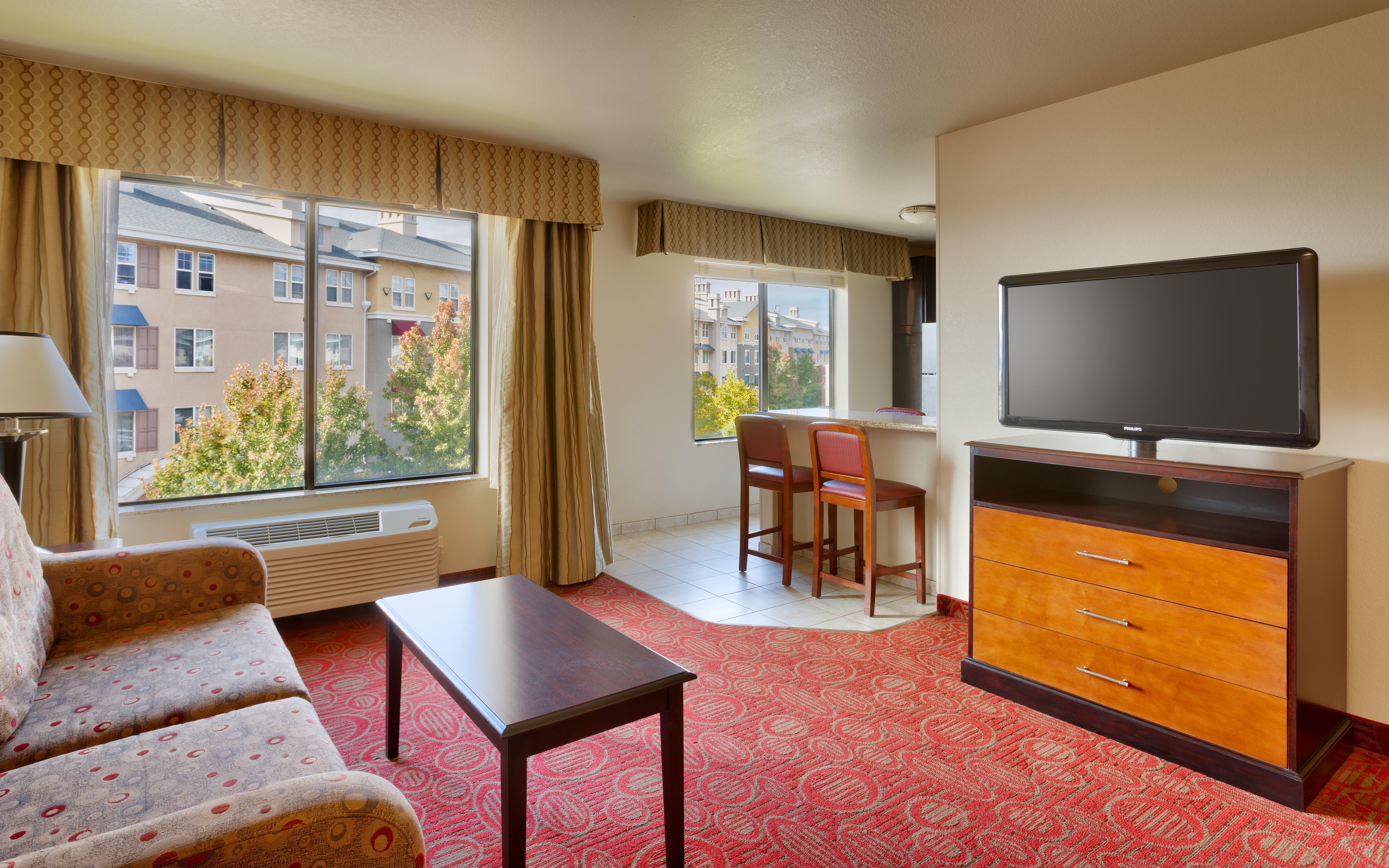 Holiday Inn Express & Suites Orem-North Provo אורם מראה חיצוני תמונה
